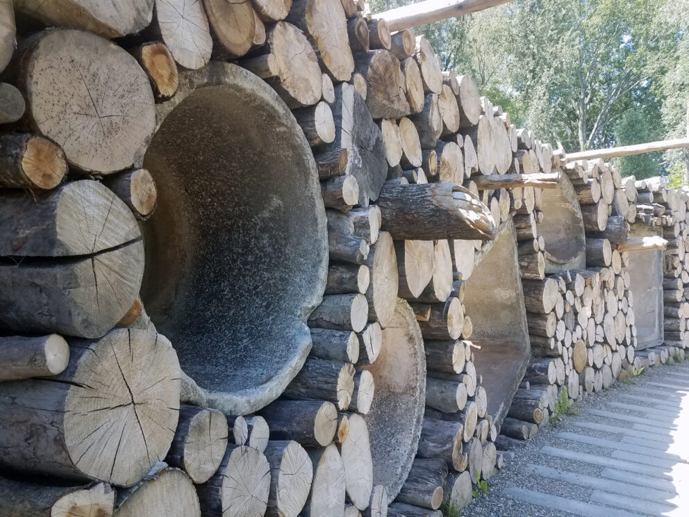 Sustainable garden wall for insects and other small animals