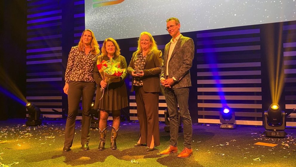 Yuverta receives honorable mention at Roof of the Year ceremony